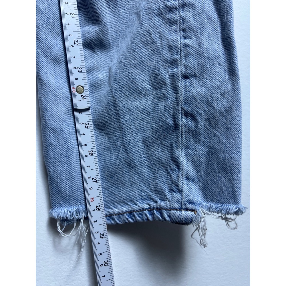 American Eagle Light Wash Distressed Mom‎ Jeans High Rise Ripped Denim 8 
Long - Picture 3 of 9